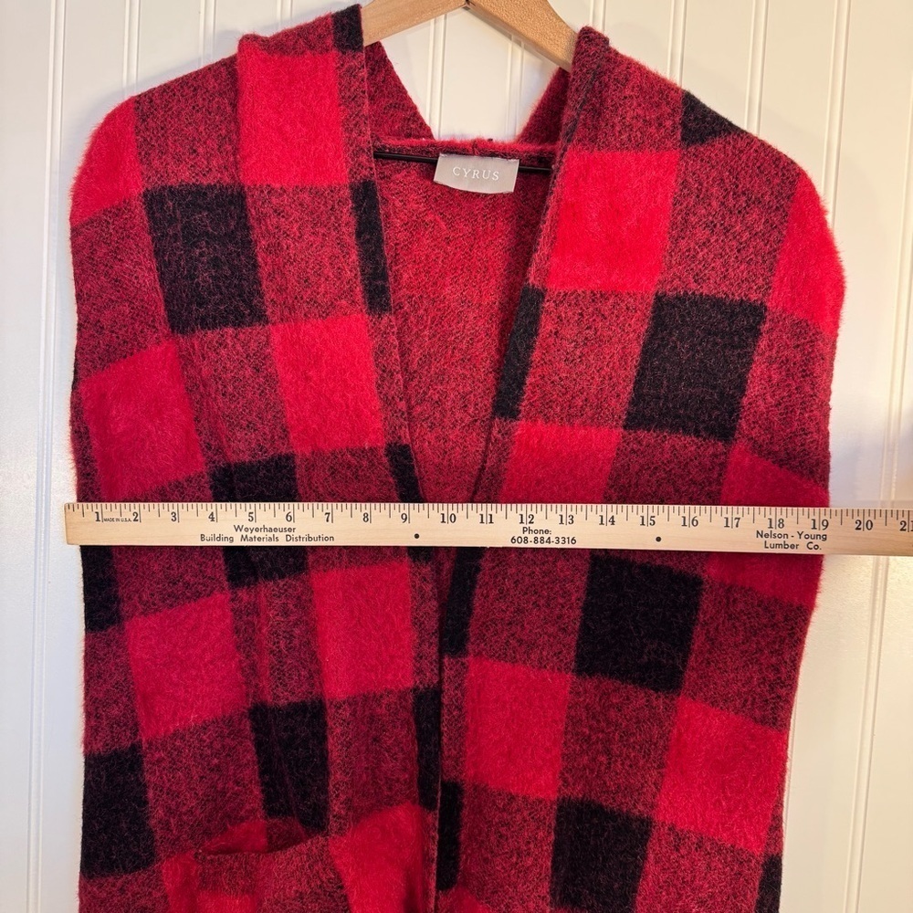 Cyrus Red and Black Buffalo Plaid Open-Front Sleeveless Vest Cardigan Size S - Picture 8 of 9